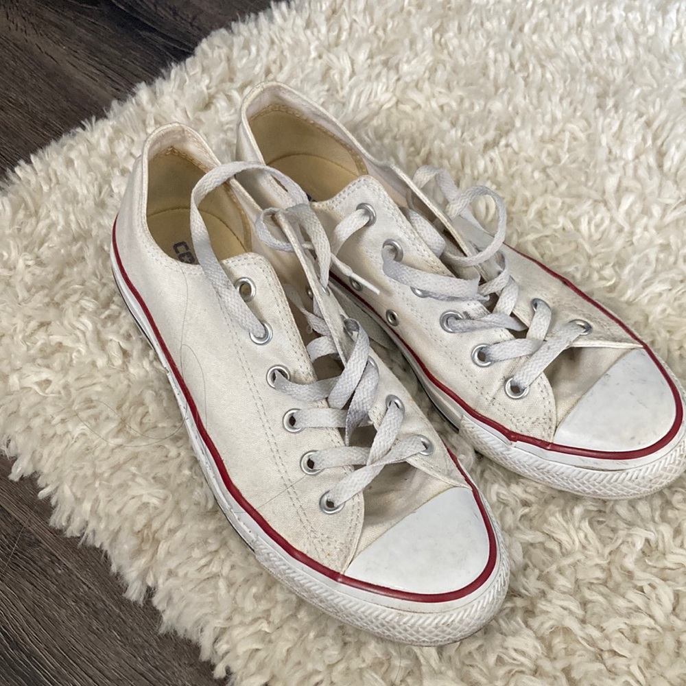 White 9.5W low top